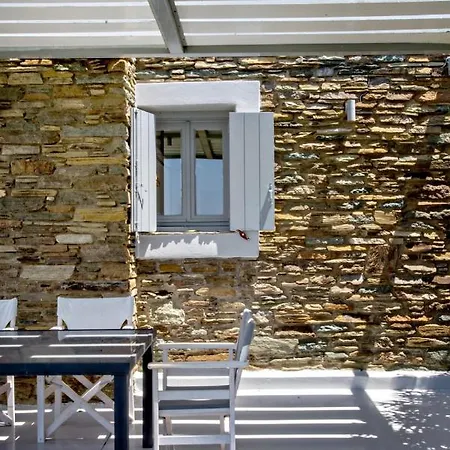 Camelia House - Triandaros Tatil Evi *