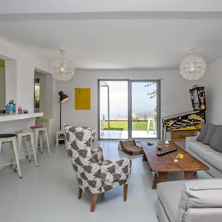 Camelia House - Triandaros Tatil Evi